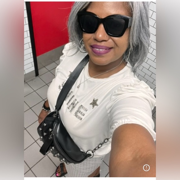 Meet your Posher, Tee - Picture 12 of 12